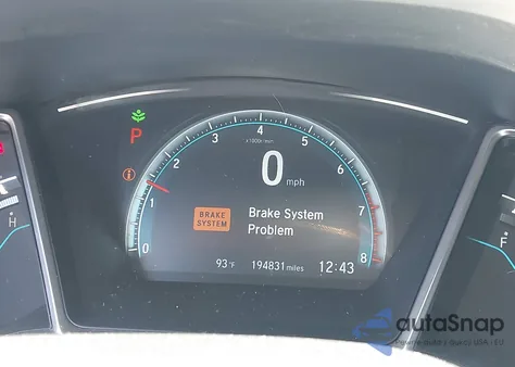 2018 Honda Civic Ex z USA, uszkodzony, nr VIN 2HGFC2F79JH526563